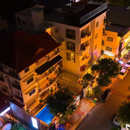 Bliss & Beats Hostel Phnom Penh Exterior photo