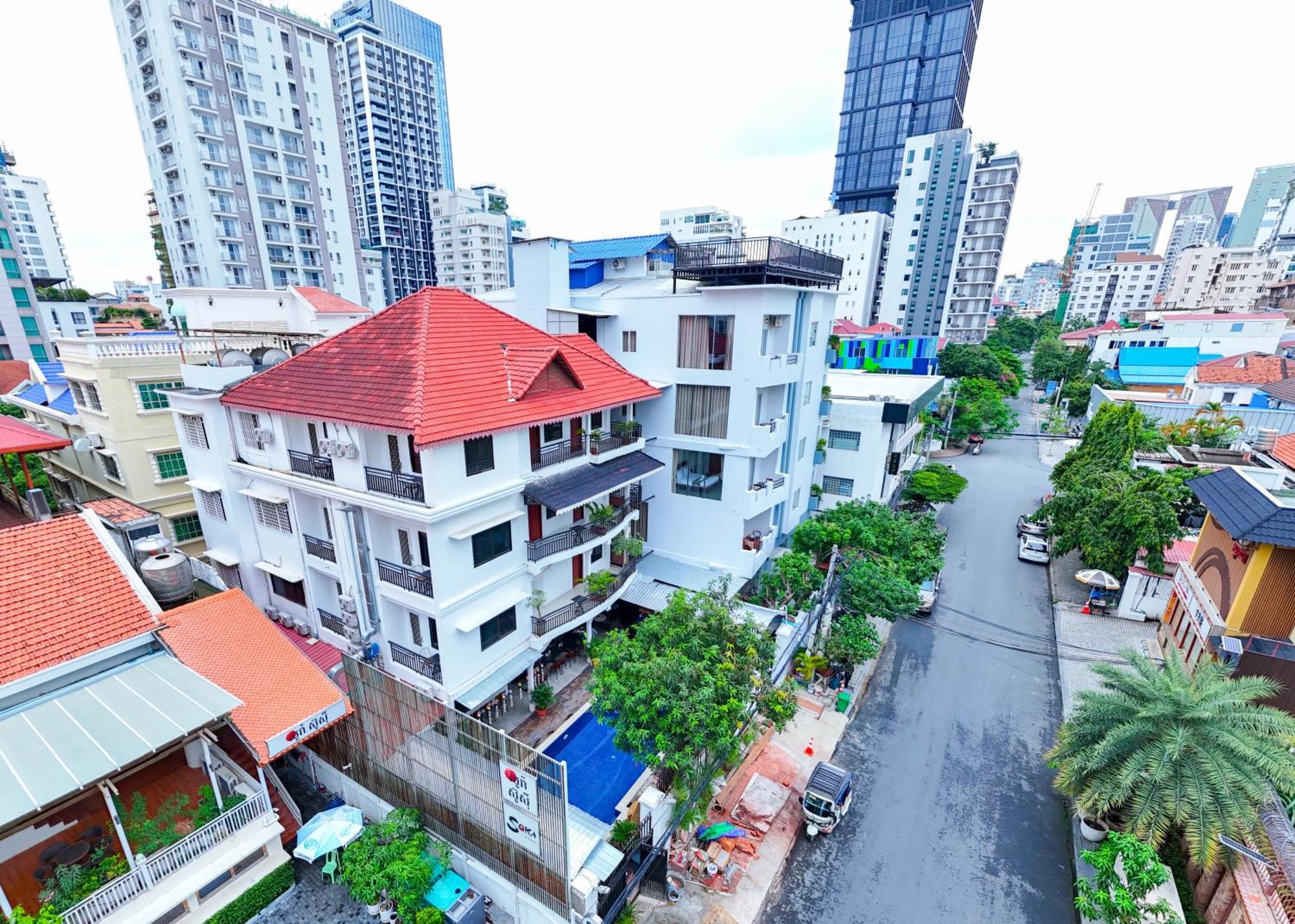 Bliss & Beats Hostel Phnom Penh Exterior photo